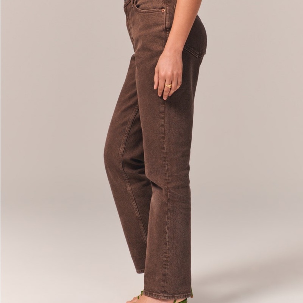Abercrombie & Fitch Ultra High Rise 90s Straight Leg Brown Jeans Size 10 - Picture 3 of 6